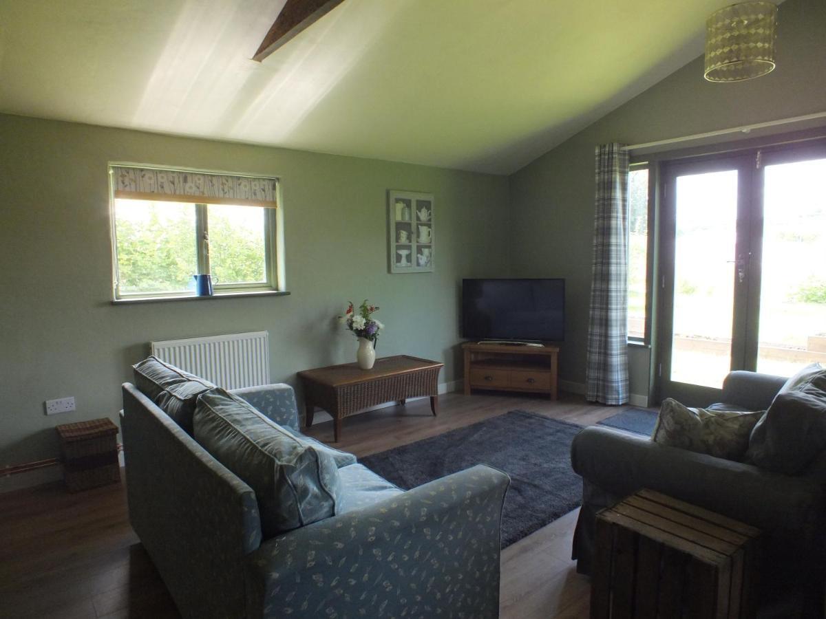 The Potting Shed And The Garden Shed Self Catering Villa Carmarthen Exterior photo